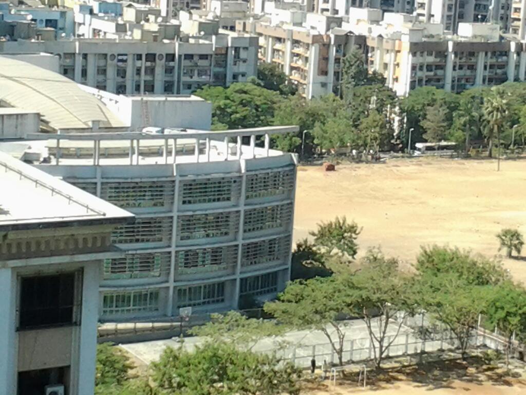 Schools / Institutions